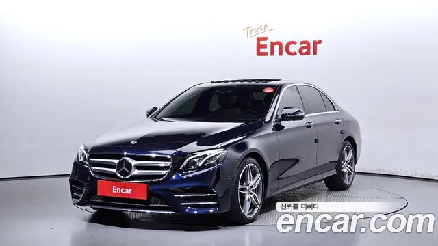 Mercedes-Benz E-Class E300 4MATIC AMG Line