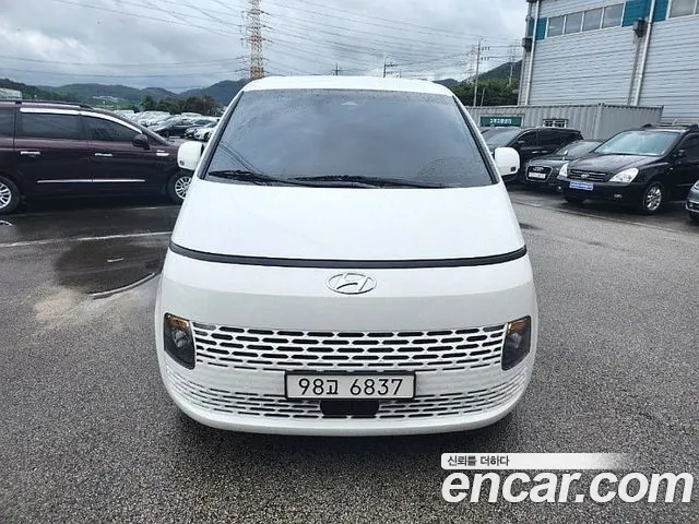 Hyundai Staria Special Vehicle