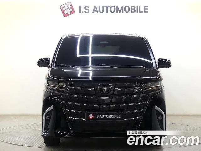 Toyota Alphard Executive Lounge