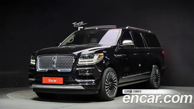 Lincoln Navigator 3.5L Black Label