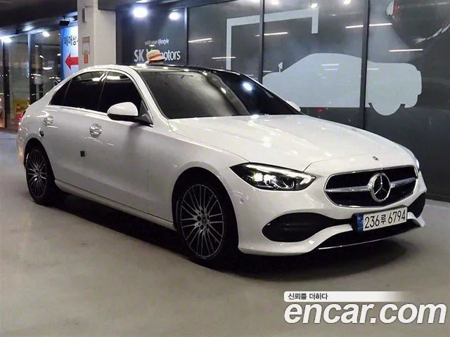 Mercedes-Benz C-Class C300 4MATIC AMG Line