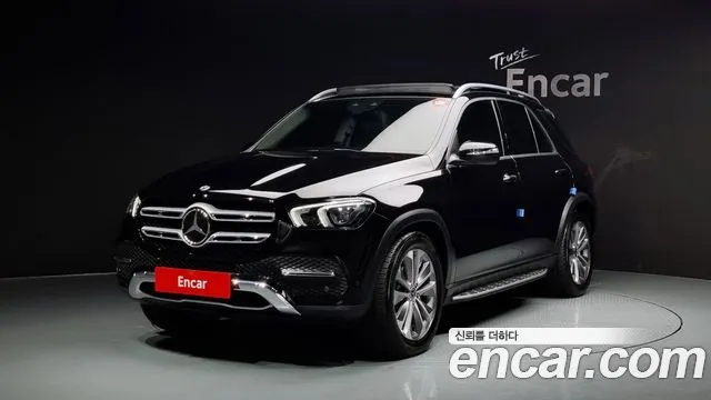 Mercedes-Benz GLE-Class GLE300d 4MATIC