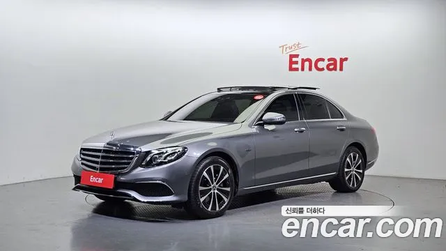 Mercedes-Benz E-Class E300e Exclusive