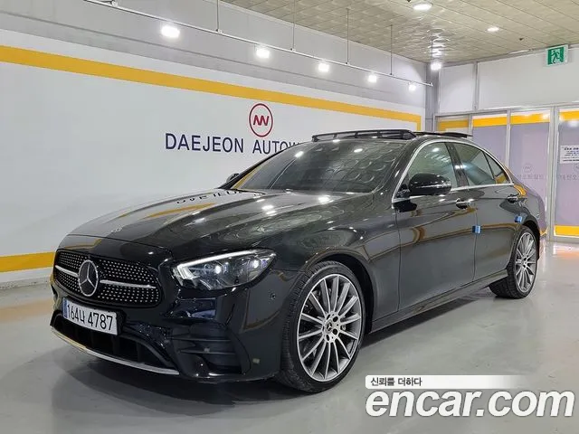 Mercedes-Benz E-Class E350 4MATIC AMG Line