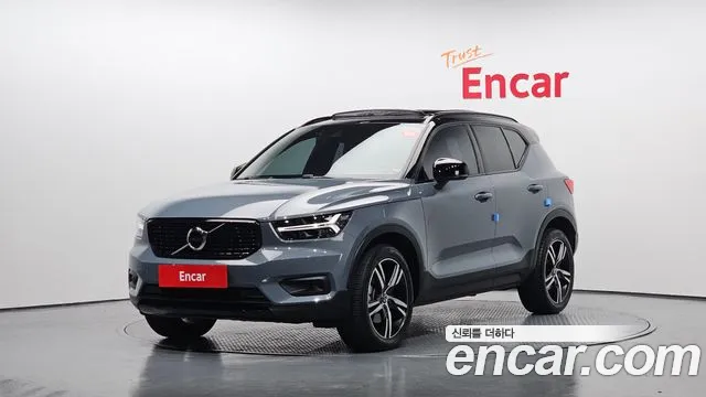 Volvo XC40 T4 R-Design