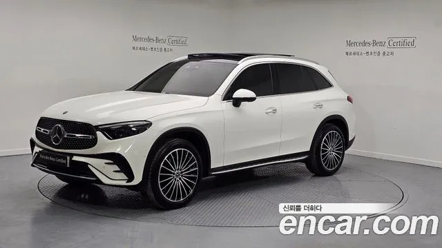 Mercedes-Benz GLC-Class GLC300 4MATIC AMG Line