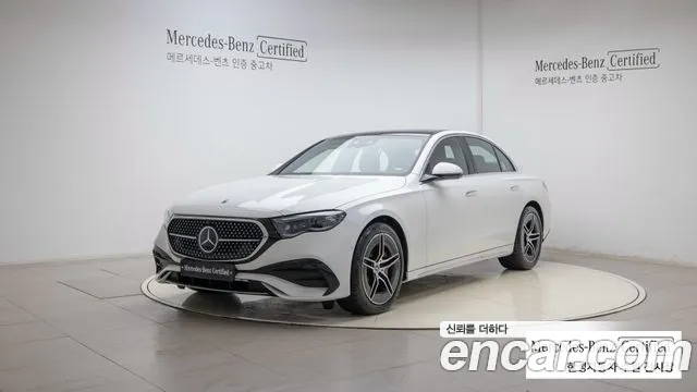 Mercedes-Benz E-Class E300 4MATIC AMG Line