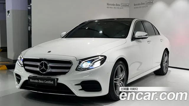 Mercedes-Benz E-Class E300 4MATIC AMG Line