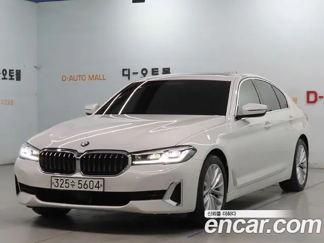 BMW 5-Series 530i Luxury