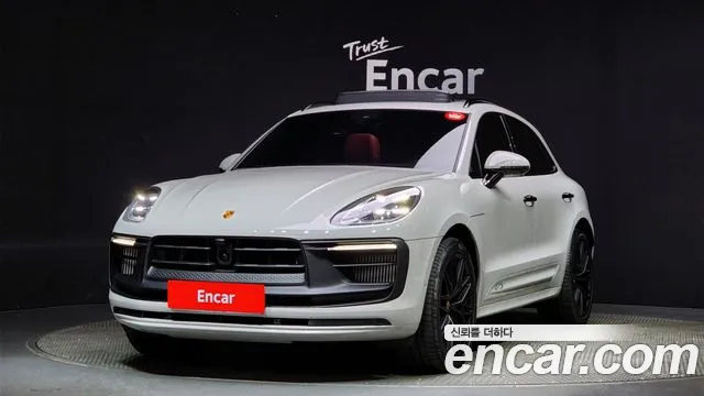 Porsche Macan 95B