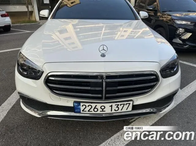 Mercedes-Benz E-Class E350 4MATIC Exclusive