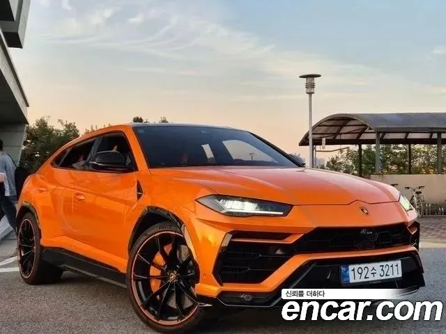 Lamborghini Urus 4.0 V8