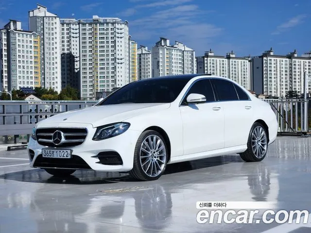 Mercedes-Benz E-Class E350 4MATIC AMG Line