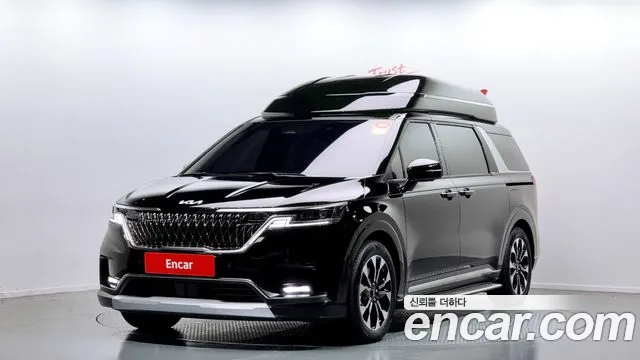 Kia Carnival Signature