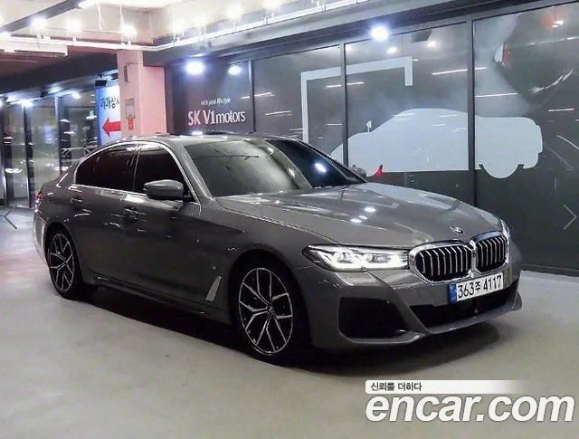 BMW 5-Series 530i M Sport Package