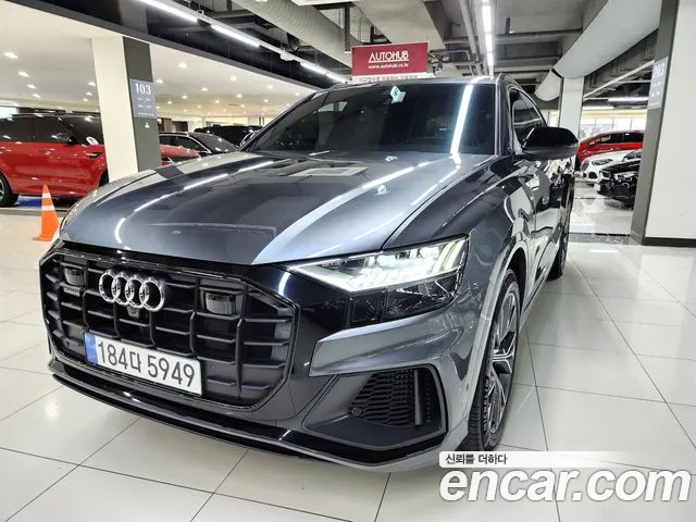 Audi Q8 55 TFSI Quattro Premium