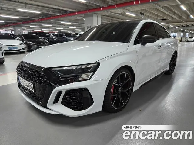 Audi RS3 2.5 TFSI Quattro