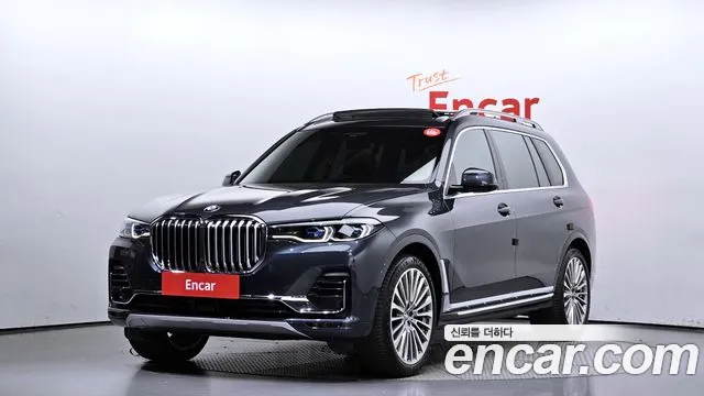 BMW X7 xDrive 40i Design Pure Excellence 6-Seater