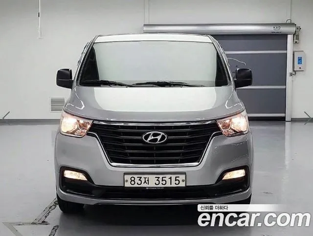 Hyundai Starex Smart