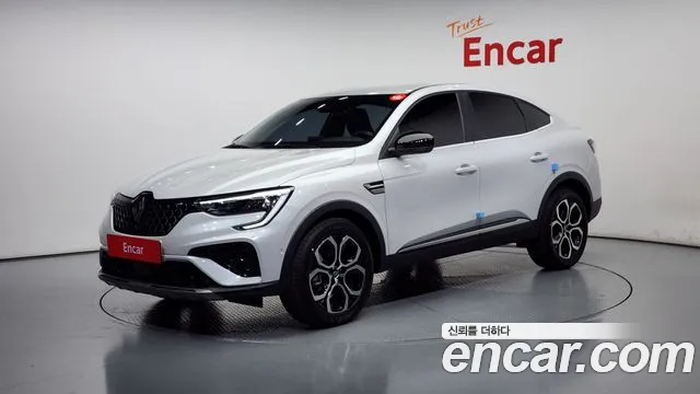 Renault-Samsung Arkana 1.6 E-TECH Iconic