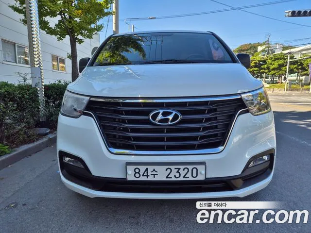 Hyundai Starex Smart