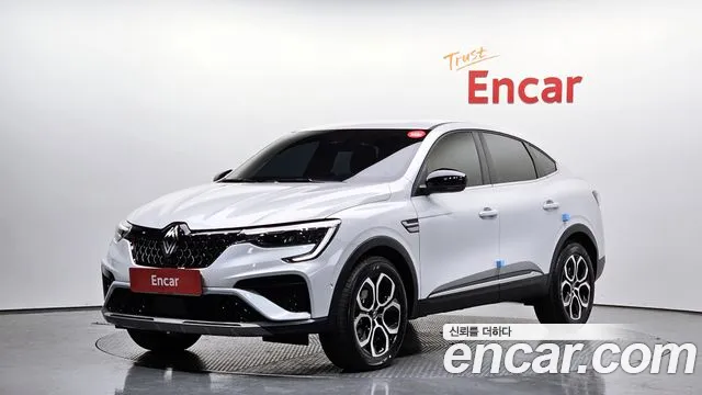 Renault-Samsung Arkana 1.6 E-TECH Iconic