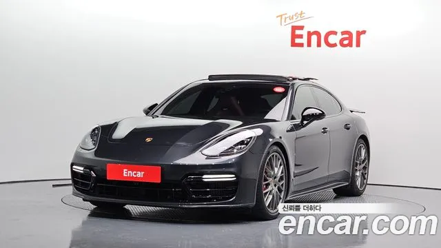 Porsche Panamera 4.0 GTS