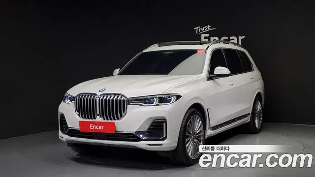 BMW X7 xDrive 40i Design Pure Excellence 6-Seater