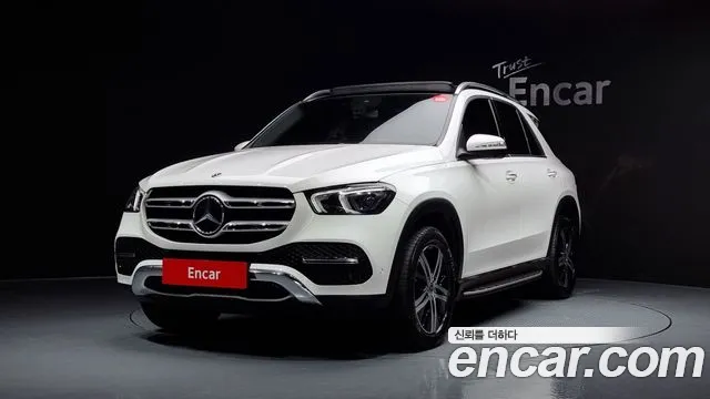 Mercedes-Benz GLE-Class GLE300d 4MATIC