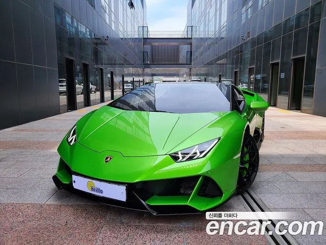 Lamborghini Huracan LP640-4 EVO Spyder