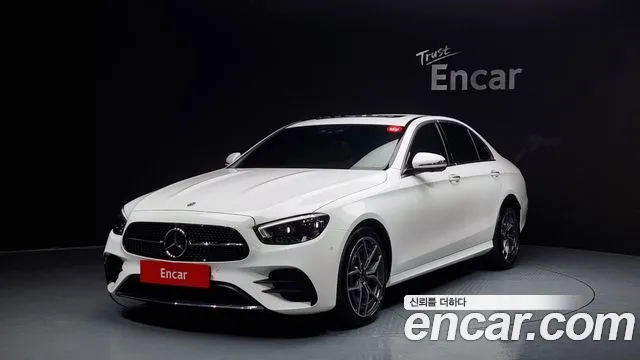 Mercedes-Benz E-Class E220d 4MATIC AMG Line