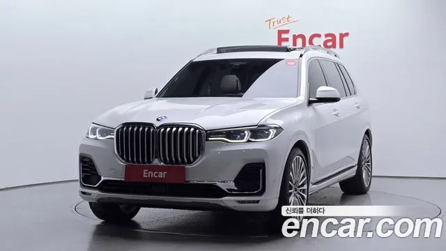 BMW X7 xDrive 40i Design Pure Excellence 6-Seater