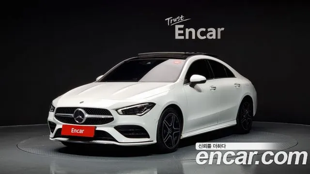 Mercedes-Benz CLA-Class CLA250 4MATIC