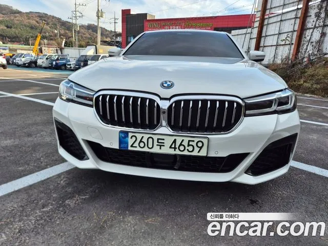 BMW 5-Series 530e M Sport