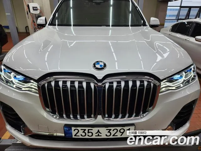 BMW X7 xDrive 40i Design Pure Excellence 7-Seater