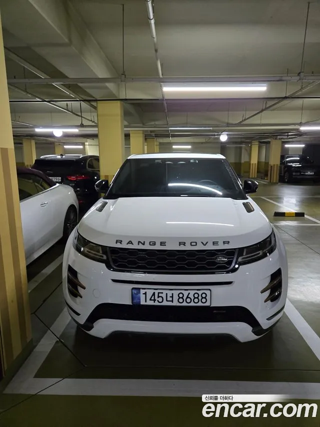 Land Rover Range Rover Evoque P250 R-Dynamic SE