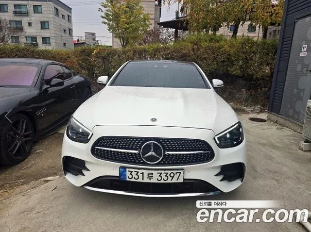 Mercedes-Benz E-Class E350 4MATIC AMG Line