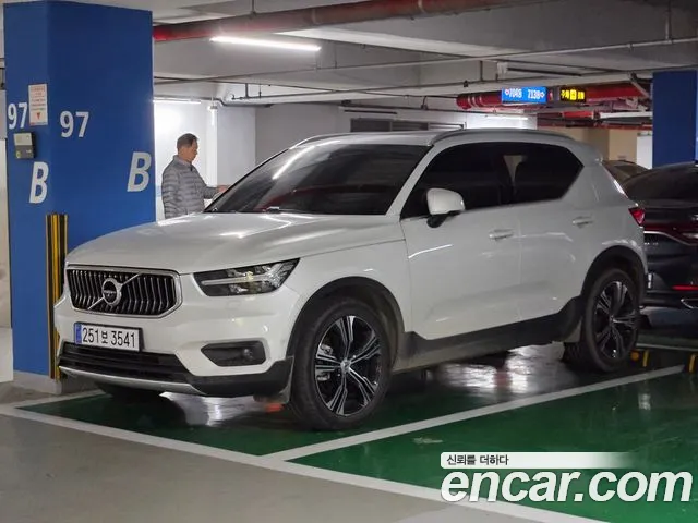 Volvo XC40 B4 Inscription