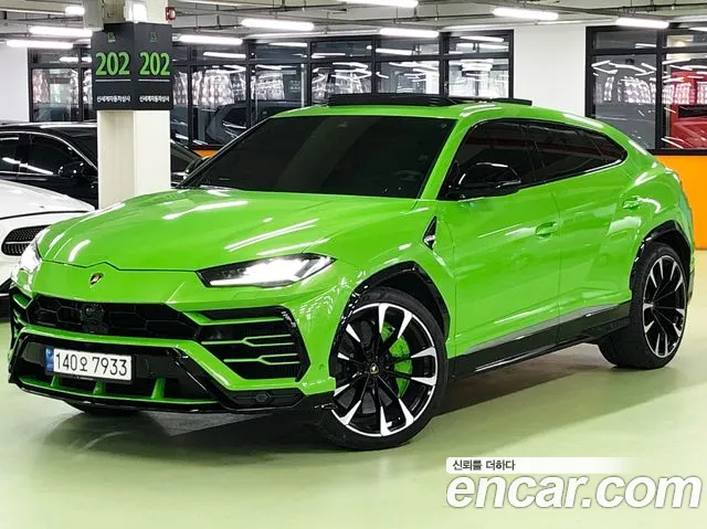 Lamborghini Urus 4.0 V8