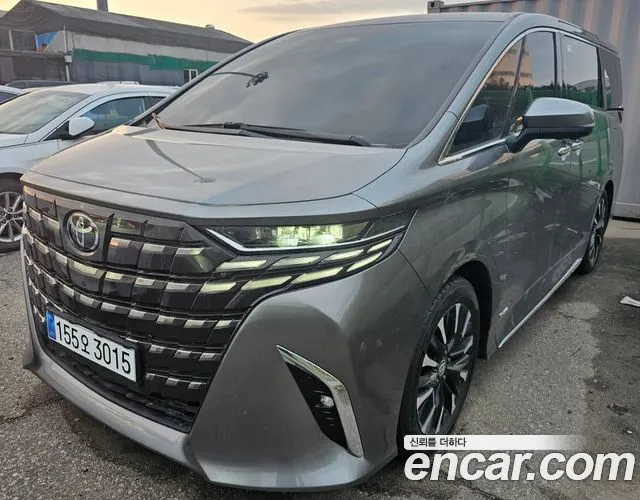 Toyota Alphard Executive Lounge