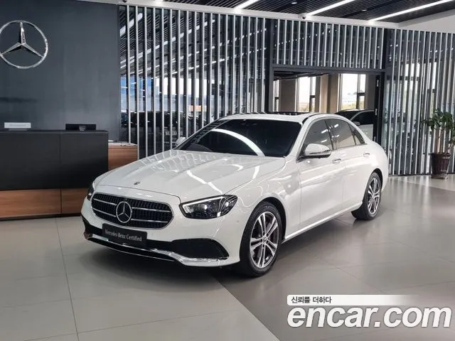 Mercedes-Benz E-Class E350 4MATIC Avantgarde