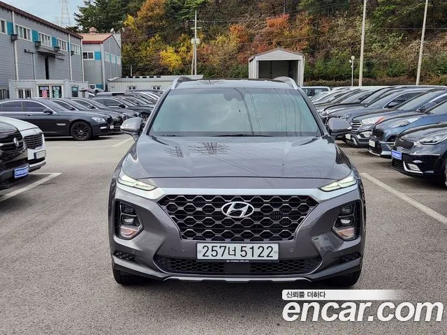 Hyundai Santafe Exclusive