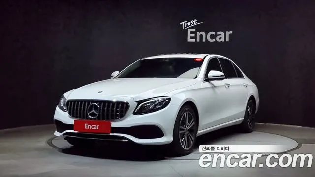 Mercedes-Benz E-Class E220d Avantgarde