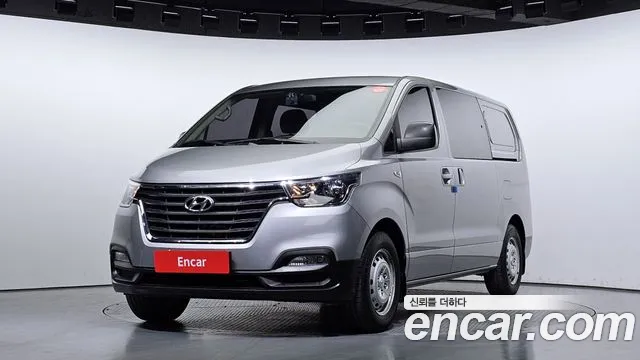 Hyundai Starex Style