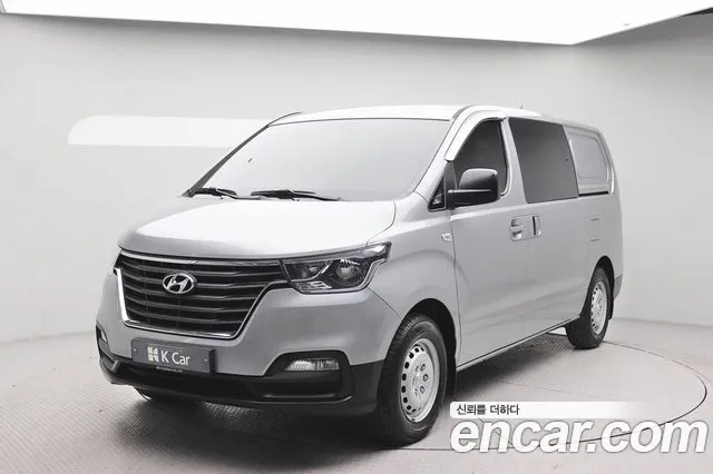 Hyundai Starex Style