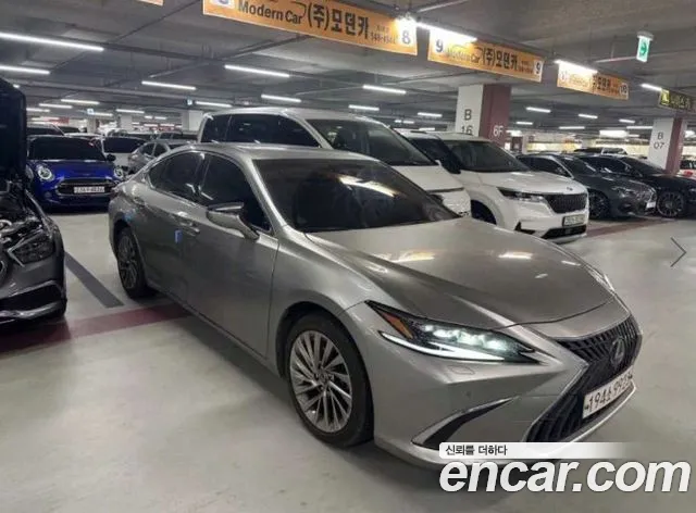 Lexus ES Executive