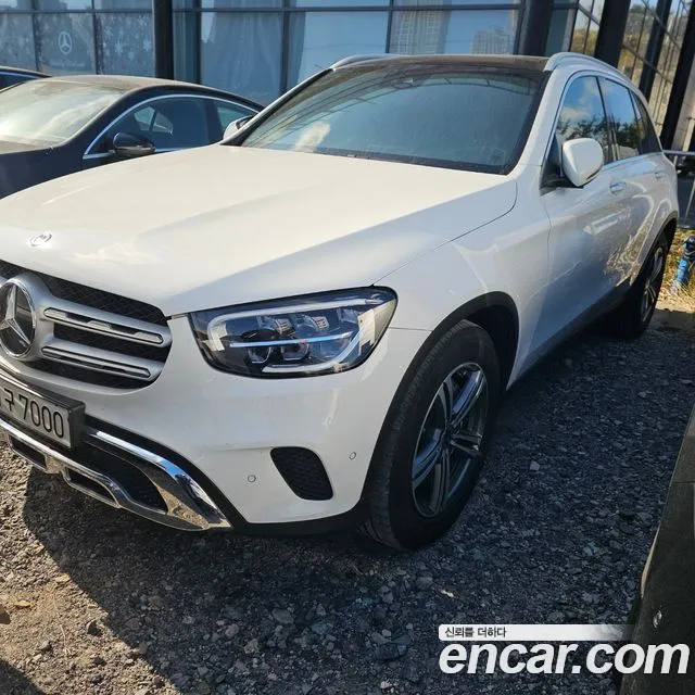 Mercedes-Benz GLC-Class GLC220 d 4MATIC