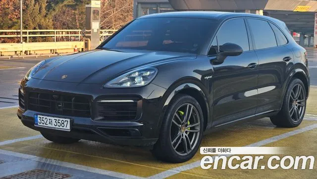 Porsche Cayenne 3.0 E-Hybrid