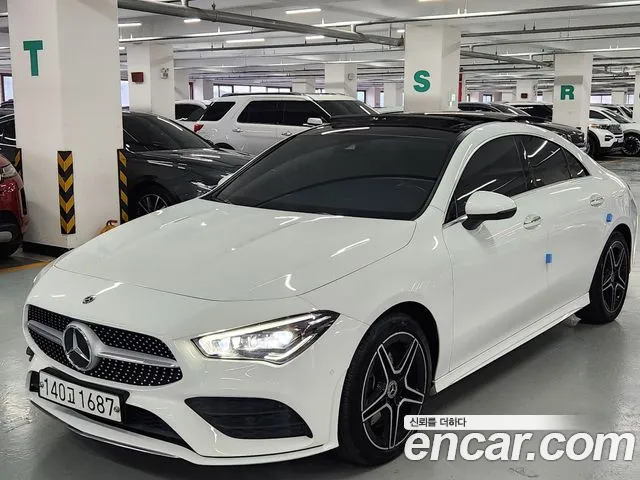 Mercedes-Benz CLA-Class CLA250 4MATIC