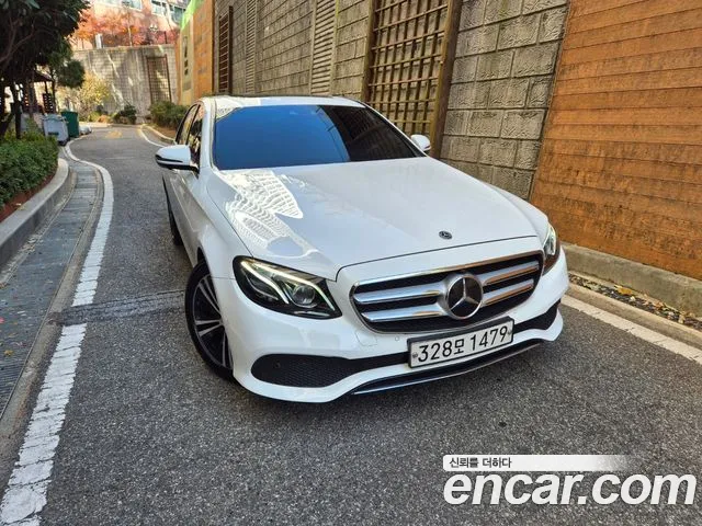 Mercedes-Benz E-Class E300 Avantgarde